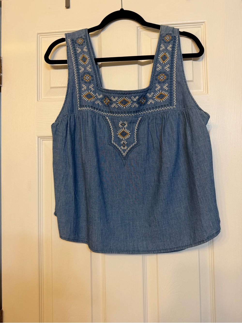 Wrangler Embroidered Chambray Tank